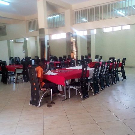 Mamba Hotel Kampala Dış mekan fotoğraf